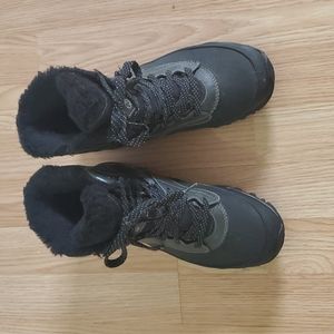 Merrell performance footwear winter boots